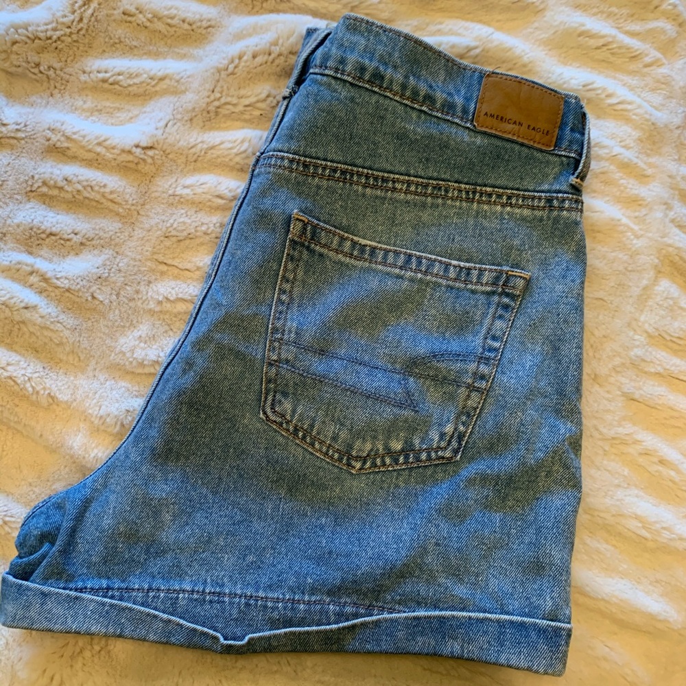 American Eagle High Waisted Mom Shorts